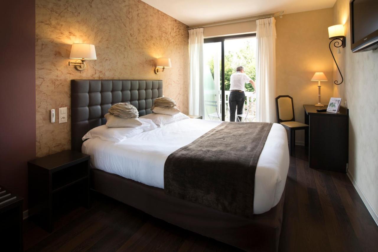 Logis Hotel - Restaurant - Spa - Le Relais De Farrou Villefranche-de-Rouergue Exteriér fotografie